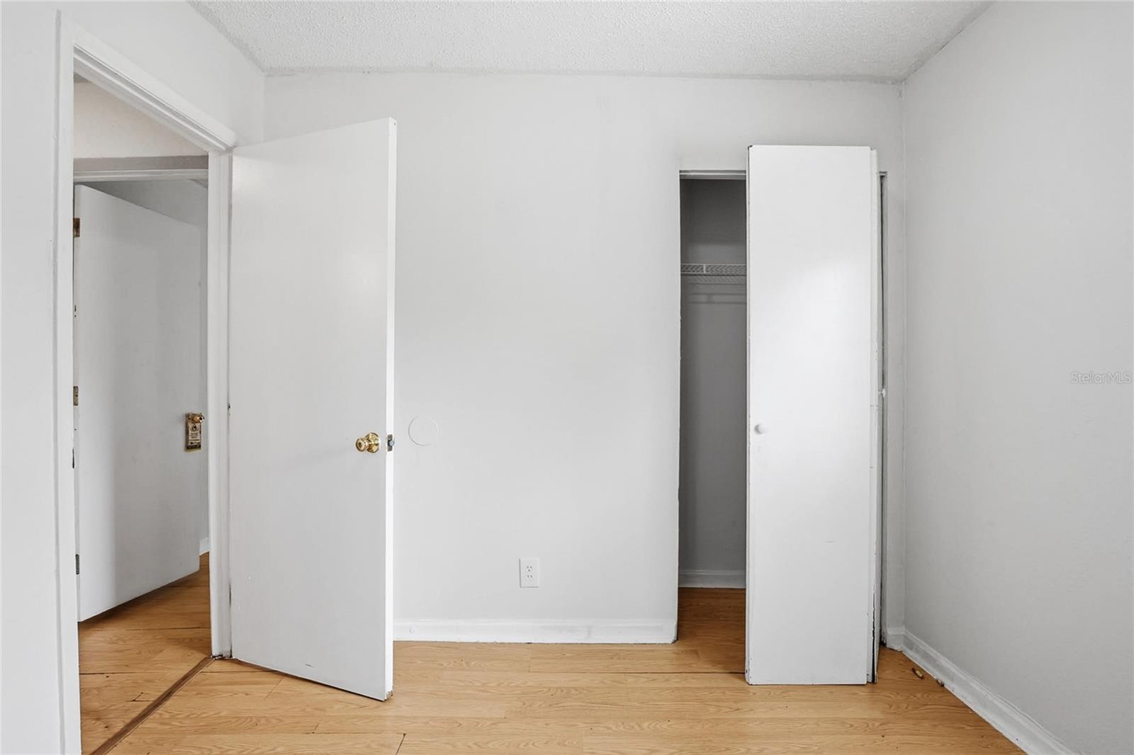 1510 E NAVAJO AVE — photo 20
