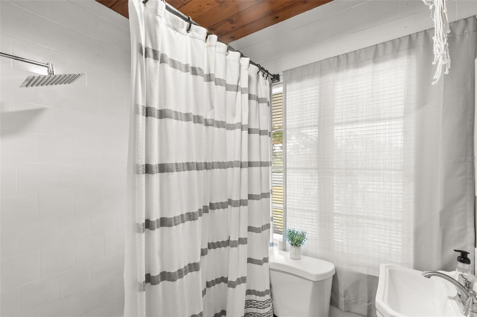 920 ALICIA AVE — photo 21