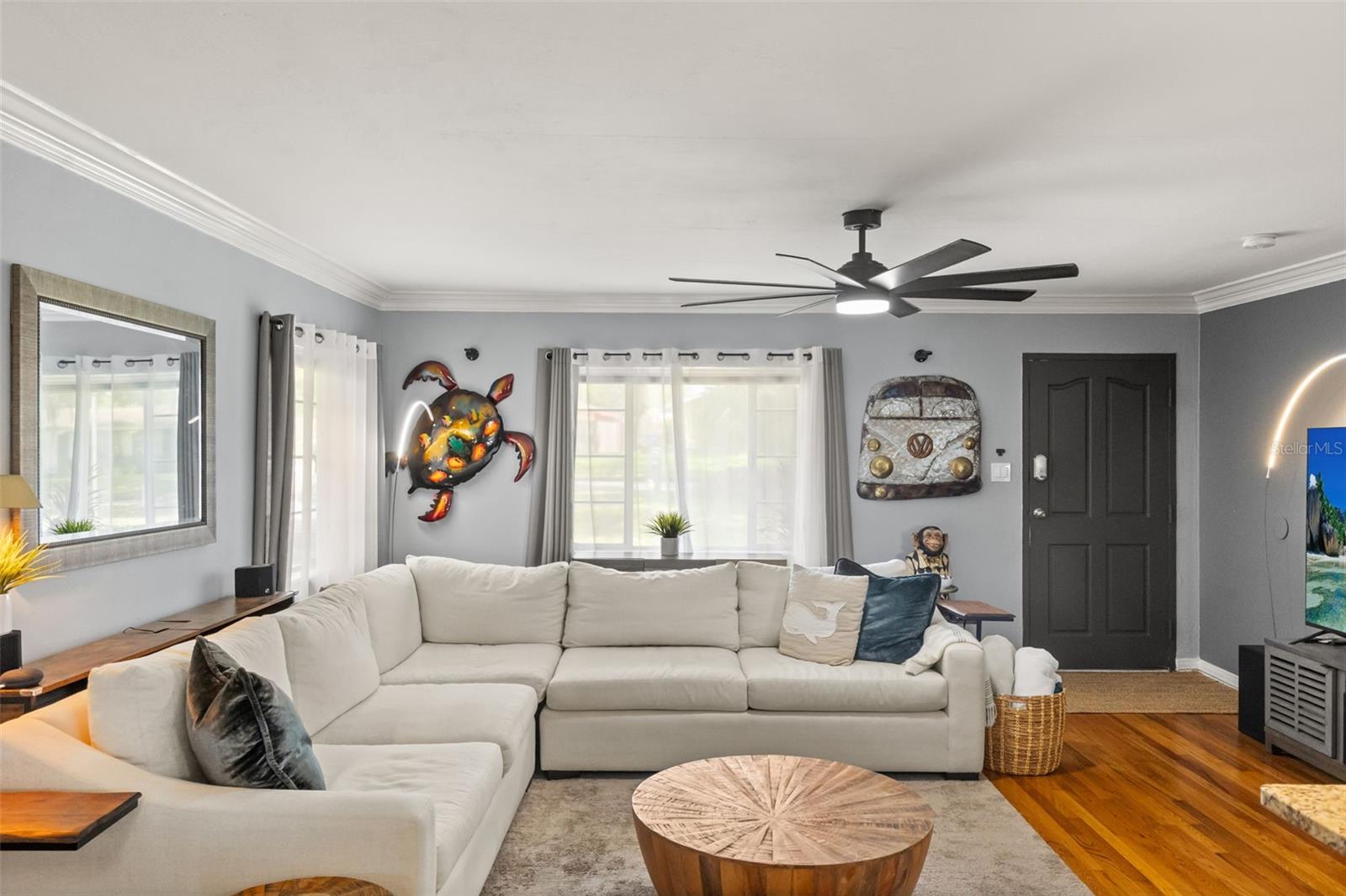 920 ALICIA AVE — photo 17