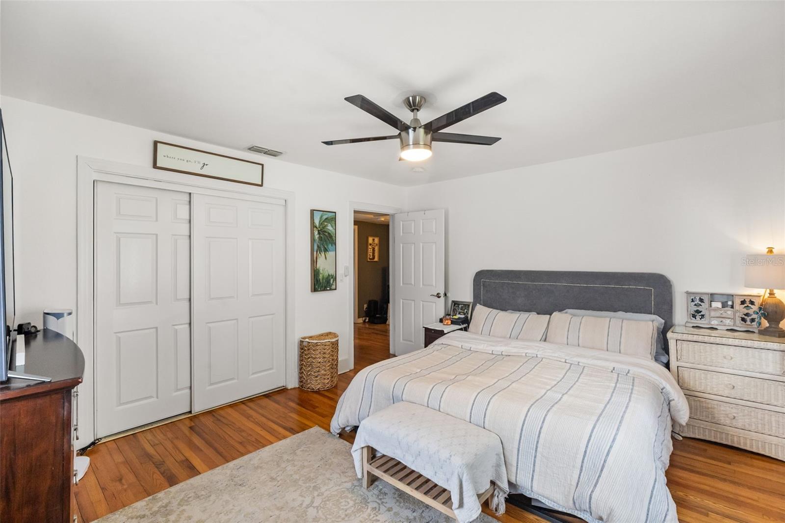 920 ALICIA AVE — photo 28