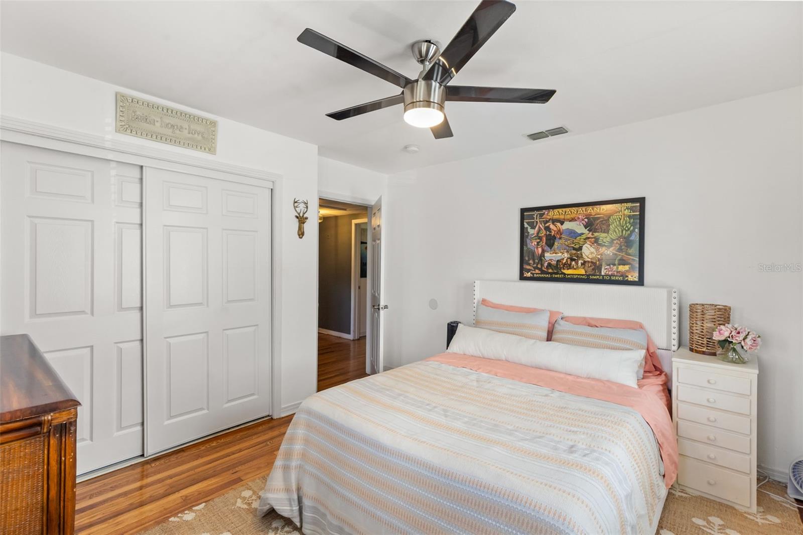920 ALICIA AVE — photo 25