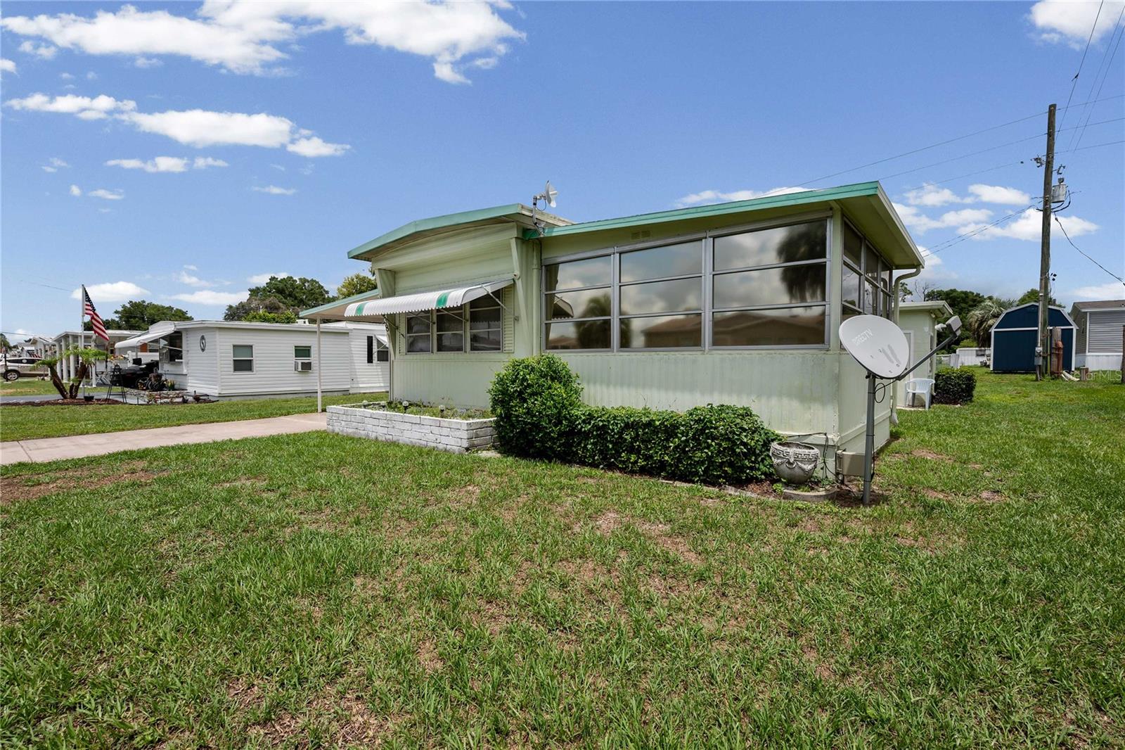 5238 BETMAR DR — photo 3