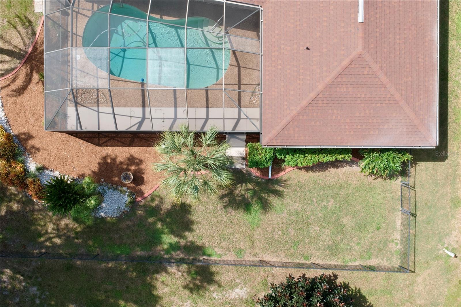1011 PINE FOREST CT — photo 43
