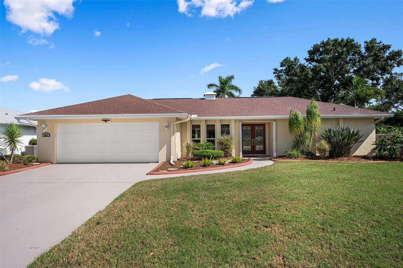 1011 PINE FOREST CT — photo 3