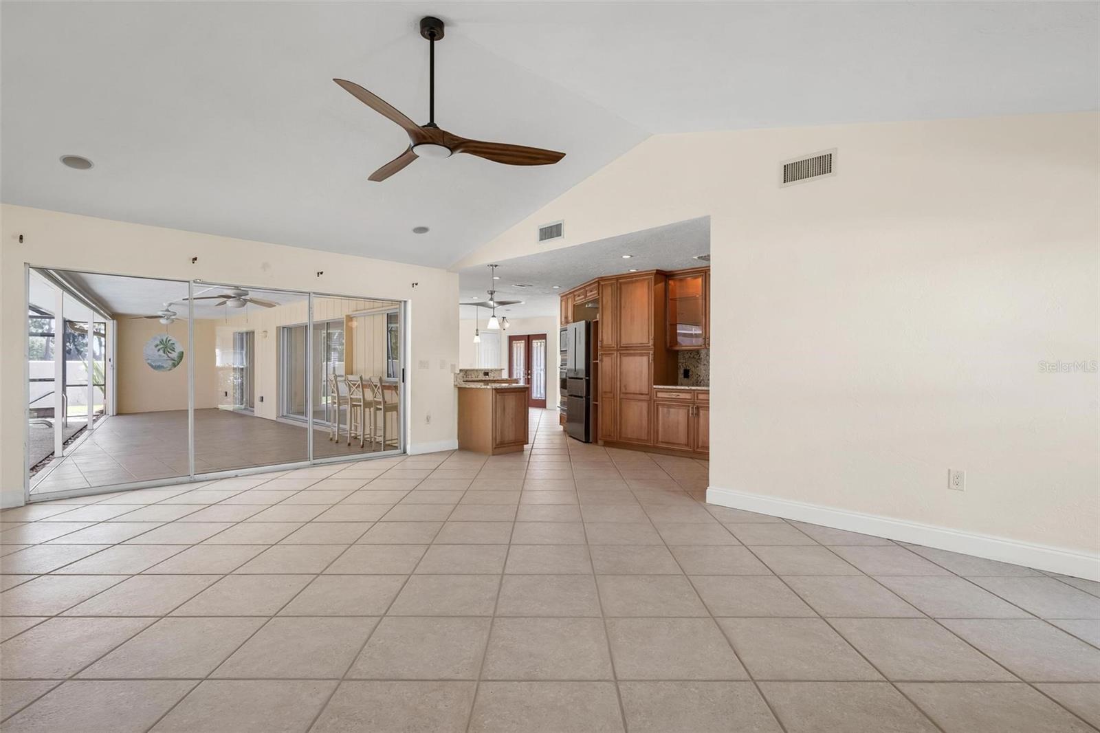 1011 PINE FOREST CT — photo 22