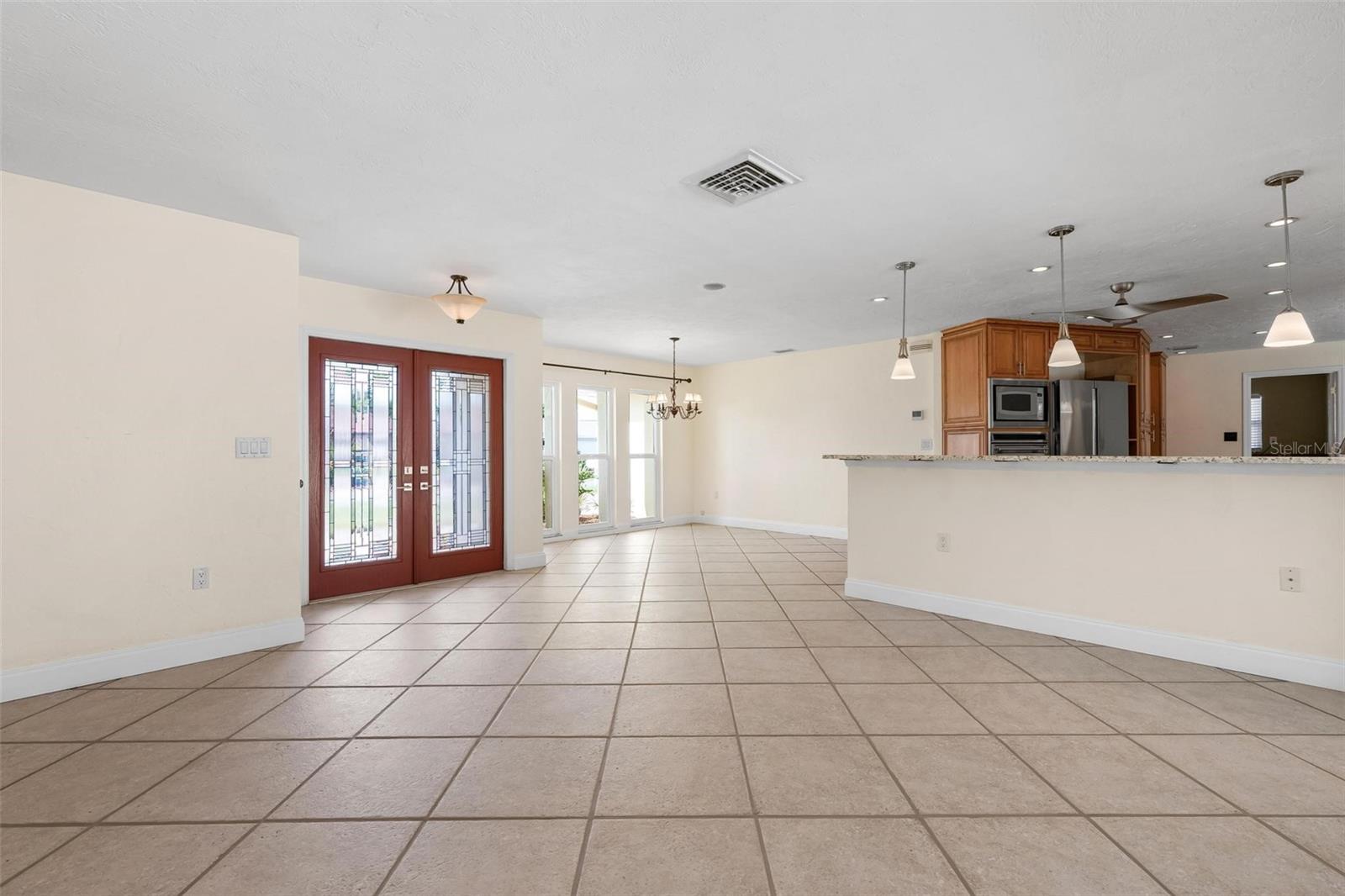 1011 PINE FOREST CT — photo 9
