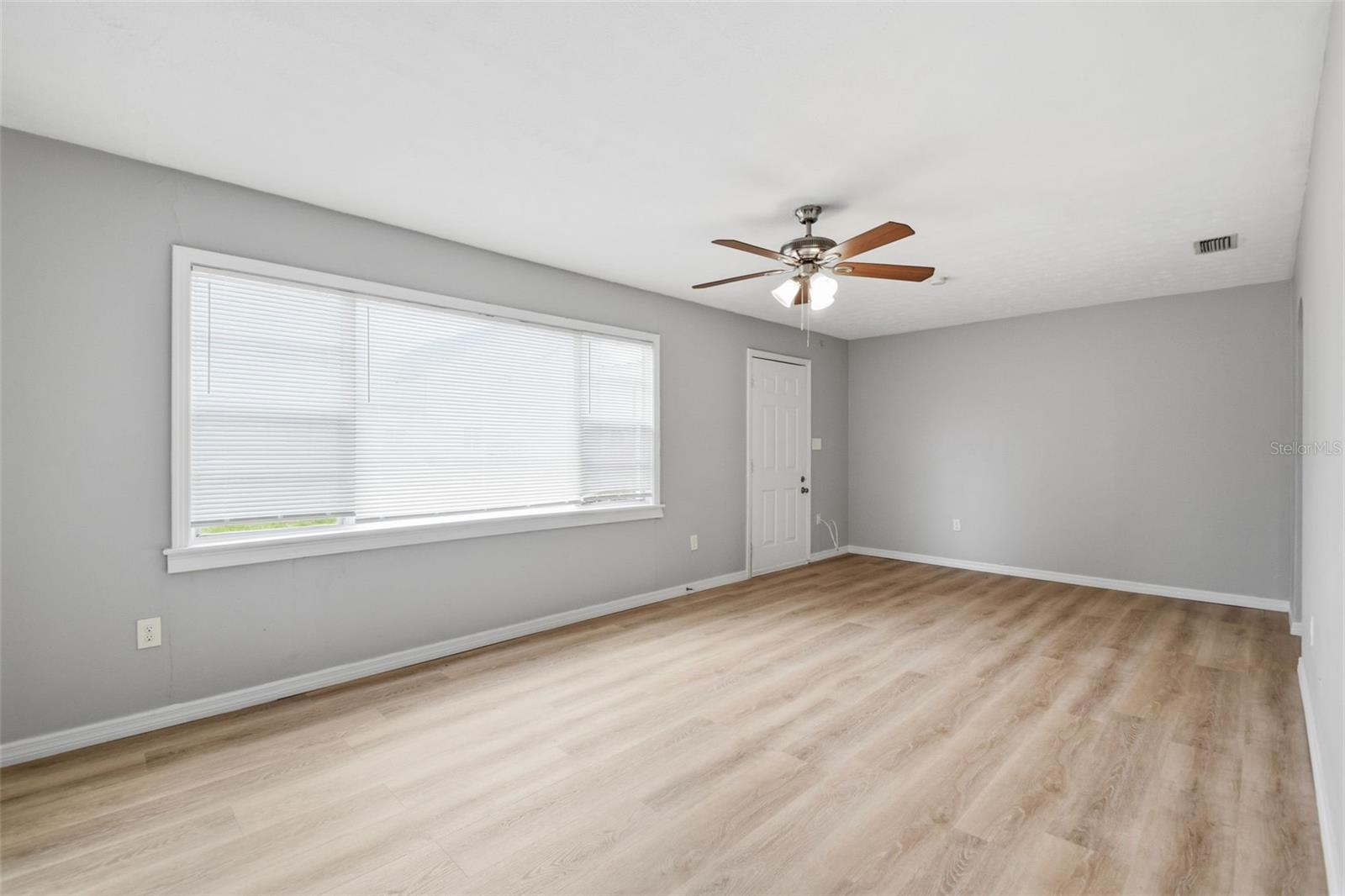 2817 HAWTHORNE ST — photo 13