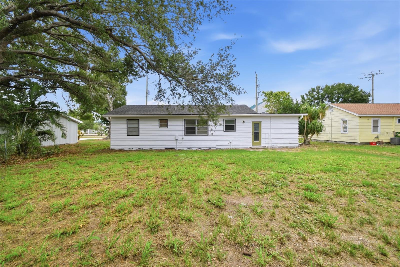 2817 HAWTHORNE ST — photo 46