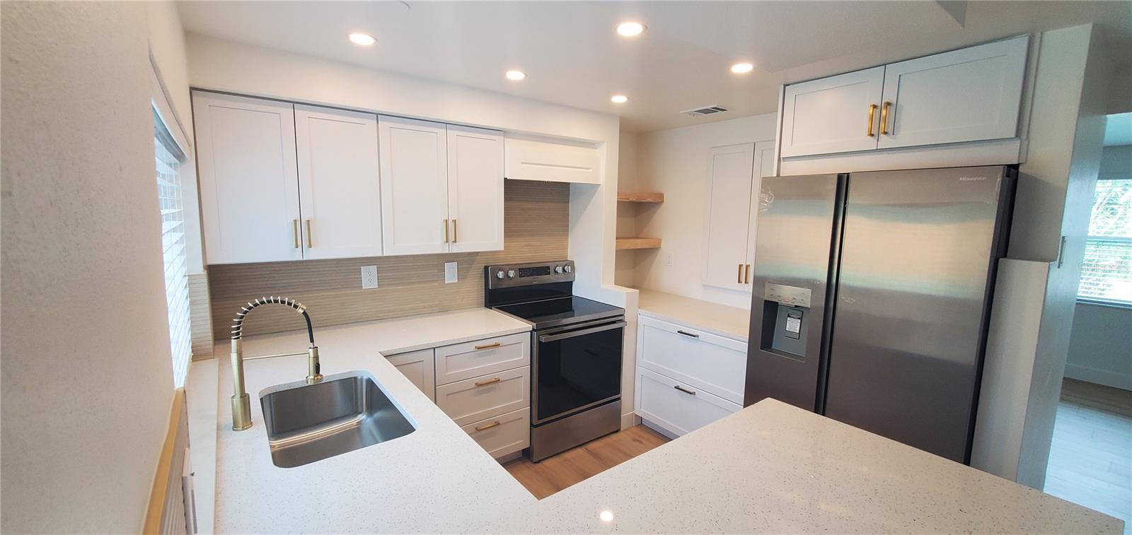 3611 SHERYL HILL DR — photo 5