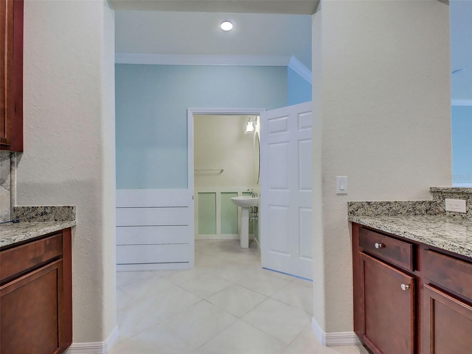 20217 LAGENTE CIR — photo 21