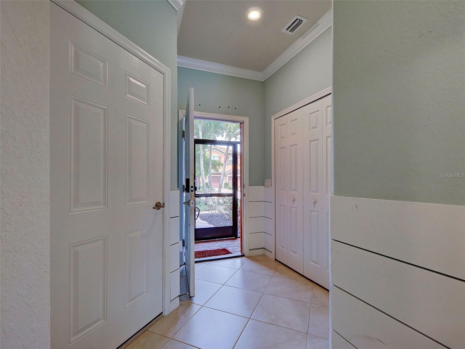 20217 LAGENTE CIR — photo 7