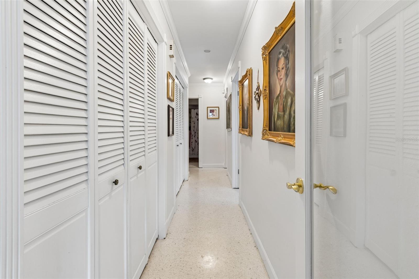 159 BISCAYNE AVE — photo 22