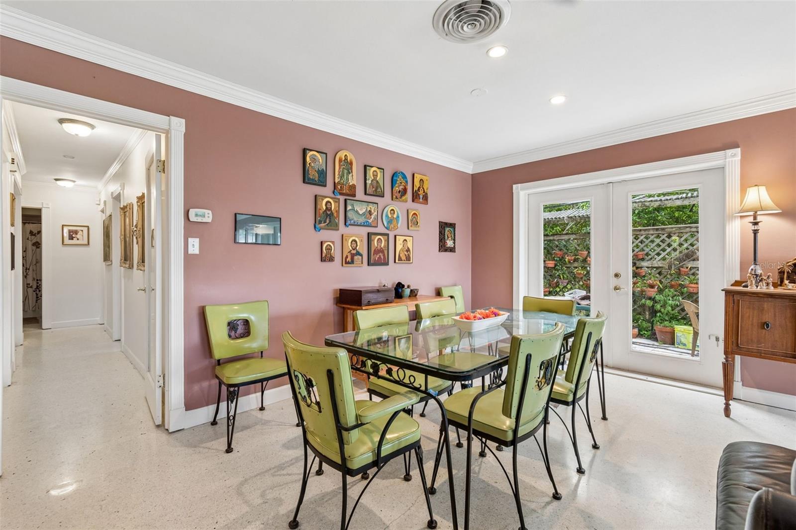 159 BISCAYNE AVE — photo 12
