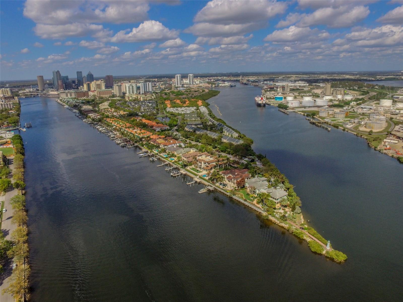 159 BISCAYNE AVE — photo 92