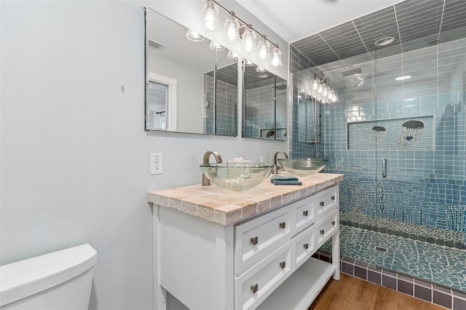 159 BISCAYNE AVE — photo 43
