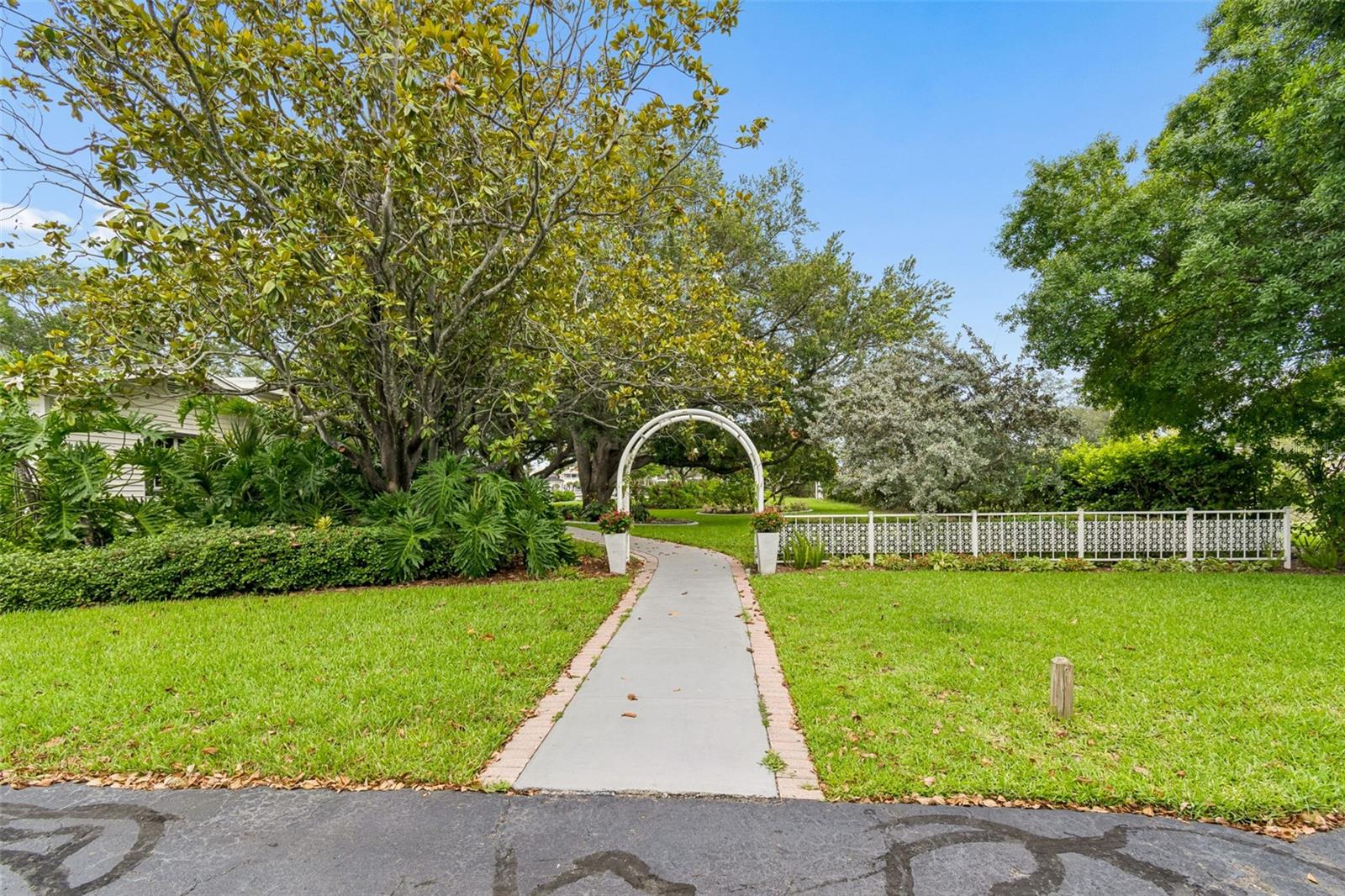159 BISCAYNE AVE — photo 83