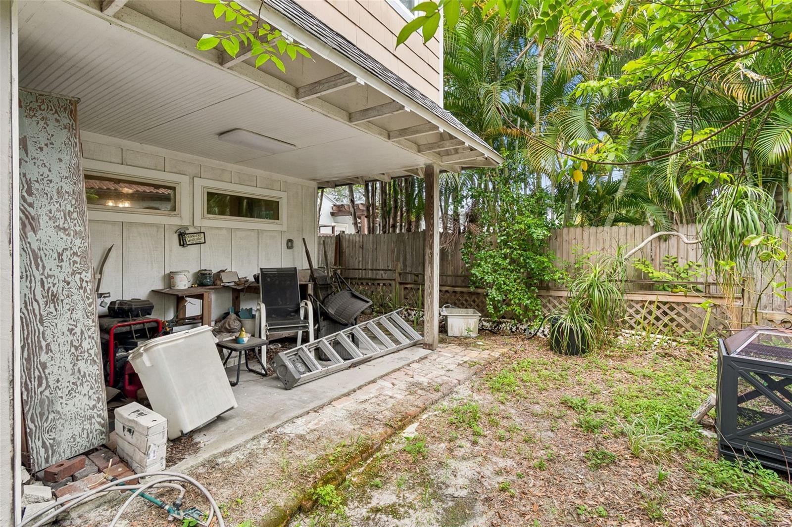 159 BISCAYNE AVE — photo 78