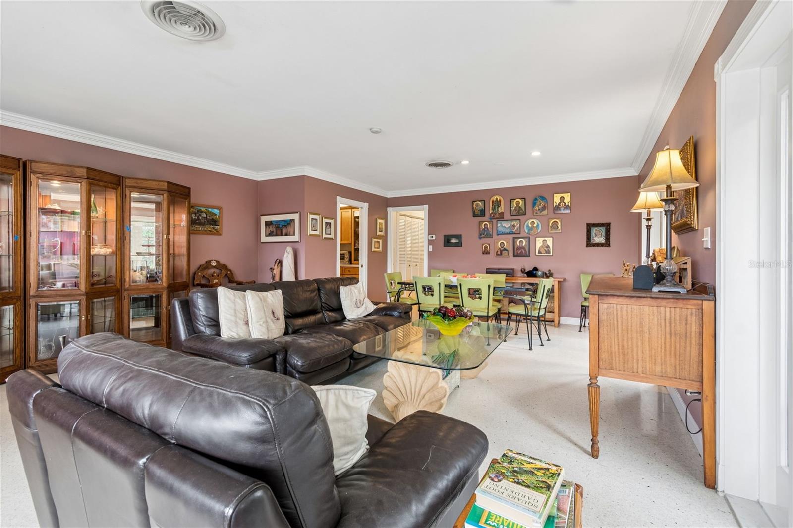159 BISCAYNE AVE — photo 9