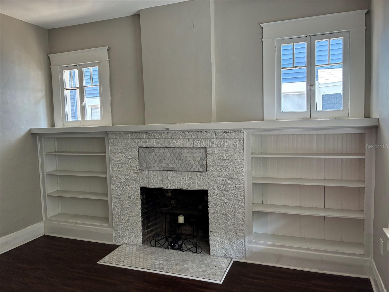 611 S WILLOW AVE — photo 4