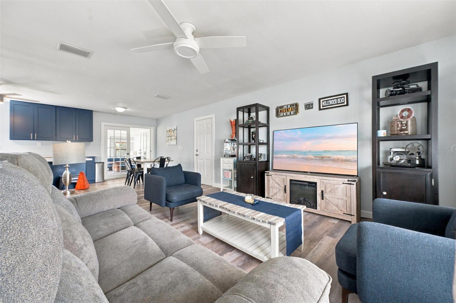 5302 TREKELL ST — photo 8
