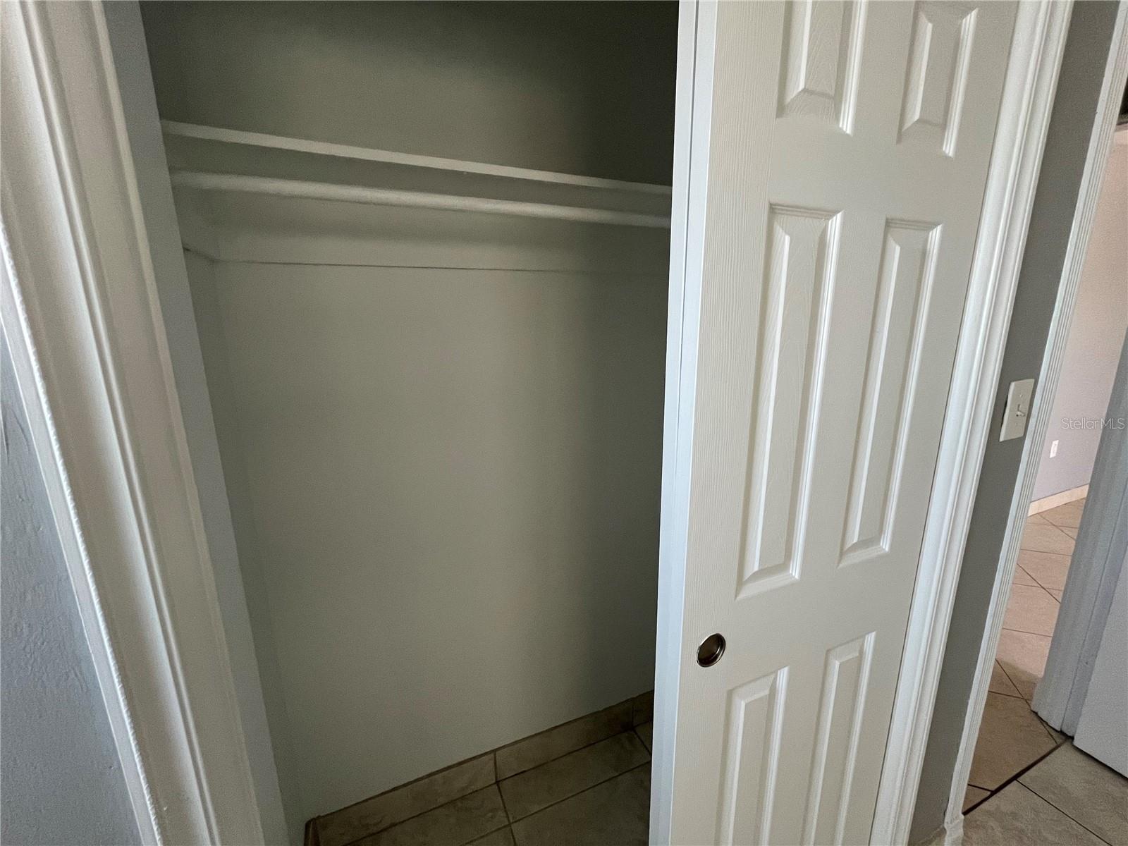 2154 INNER CASS CIR — photo 16