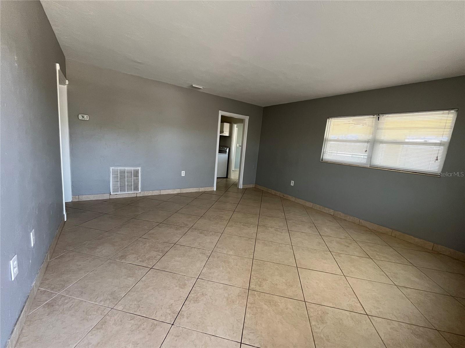 2154 INNER CASS CIR — photo 9