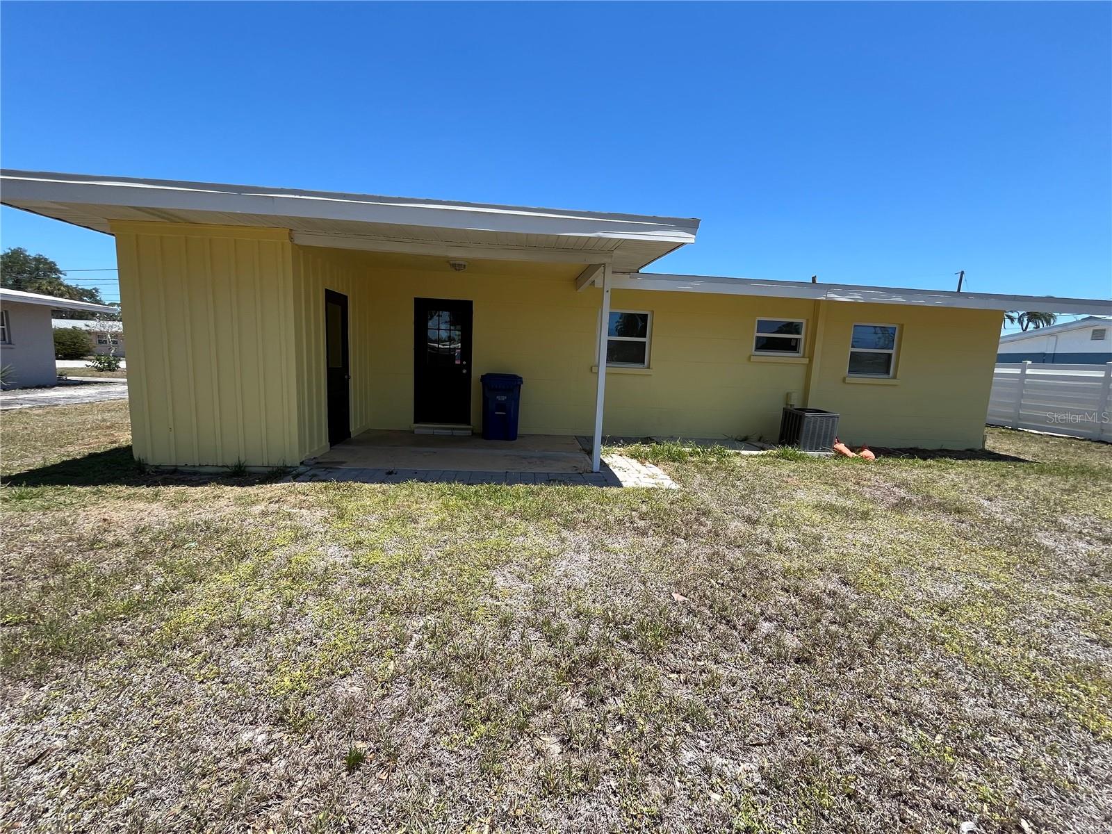 2154 INNER CASS CIR — photo 5