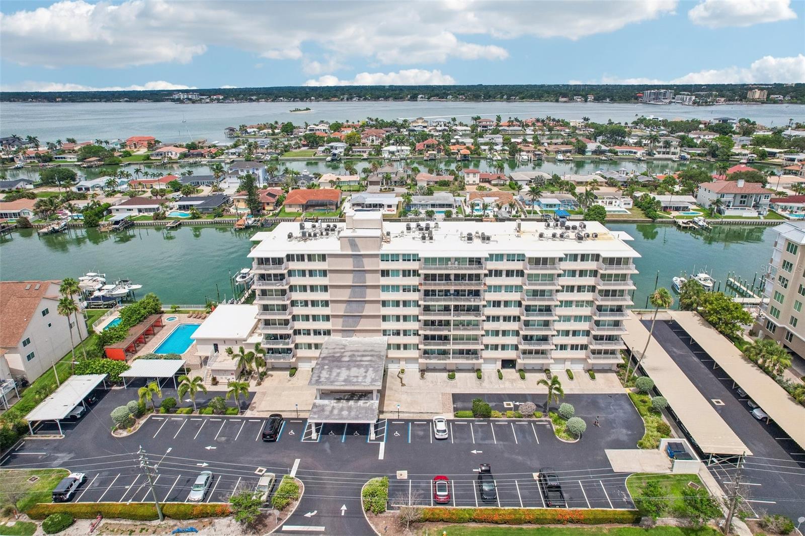 223 ISLAND WAY #4C — photo 34