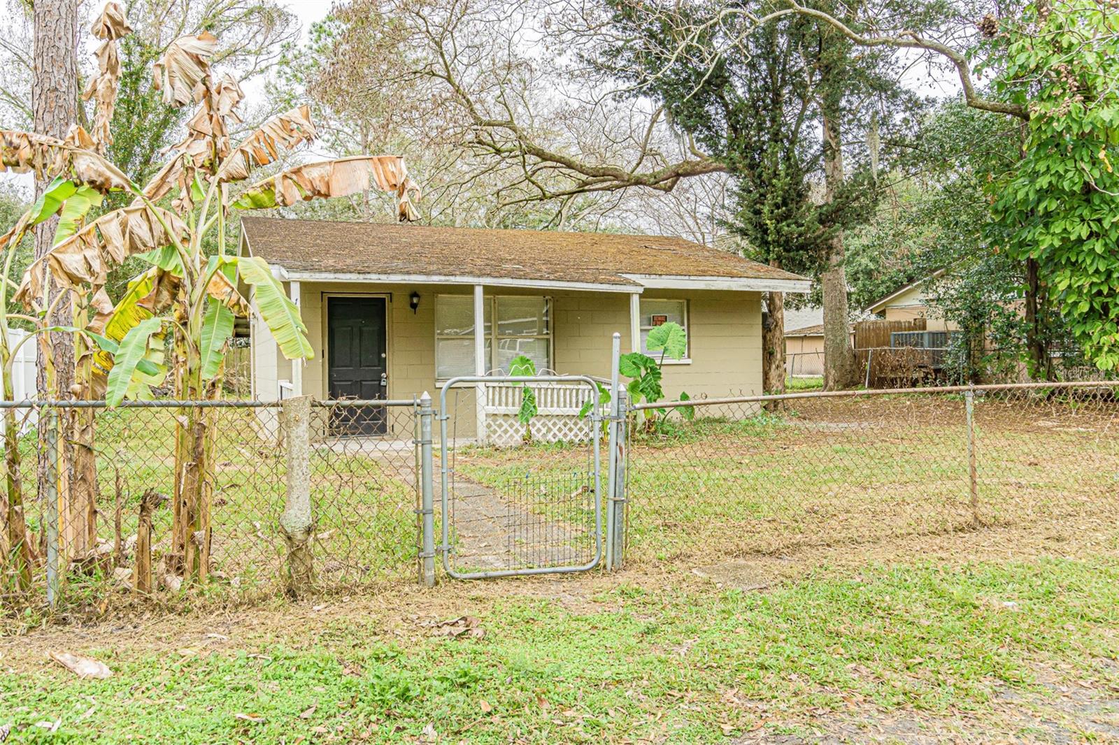 14918 PINECREST RD — photo 2