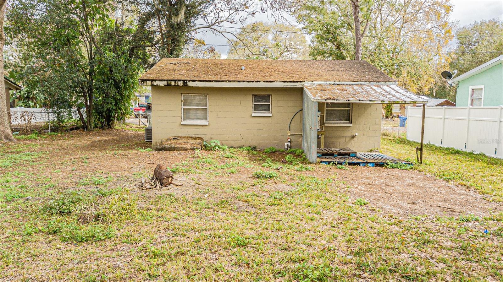 14918 PINECREST RD — photo 8