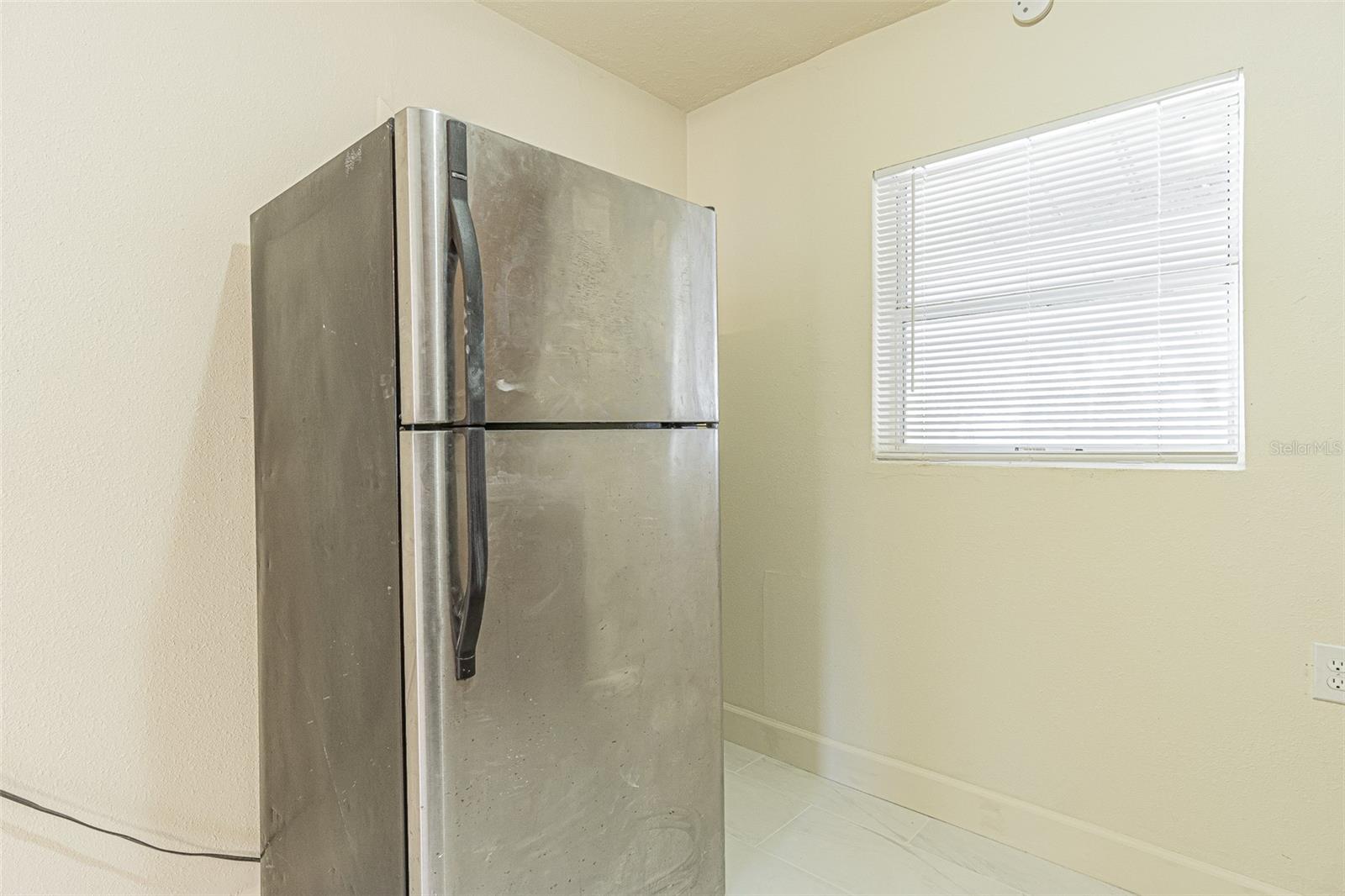 14918 PINECREST RD — photo 4