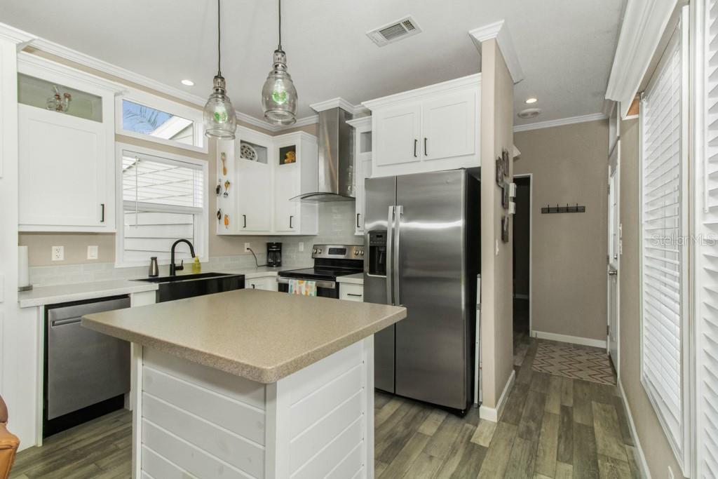 6820 AMANDA VISTA CIR — photo 10