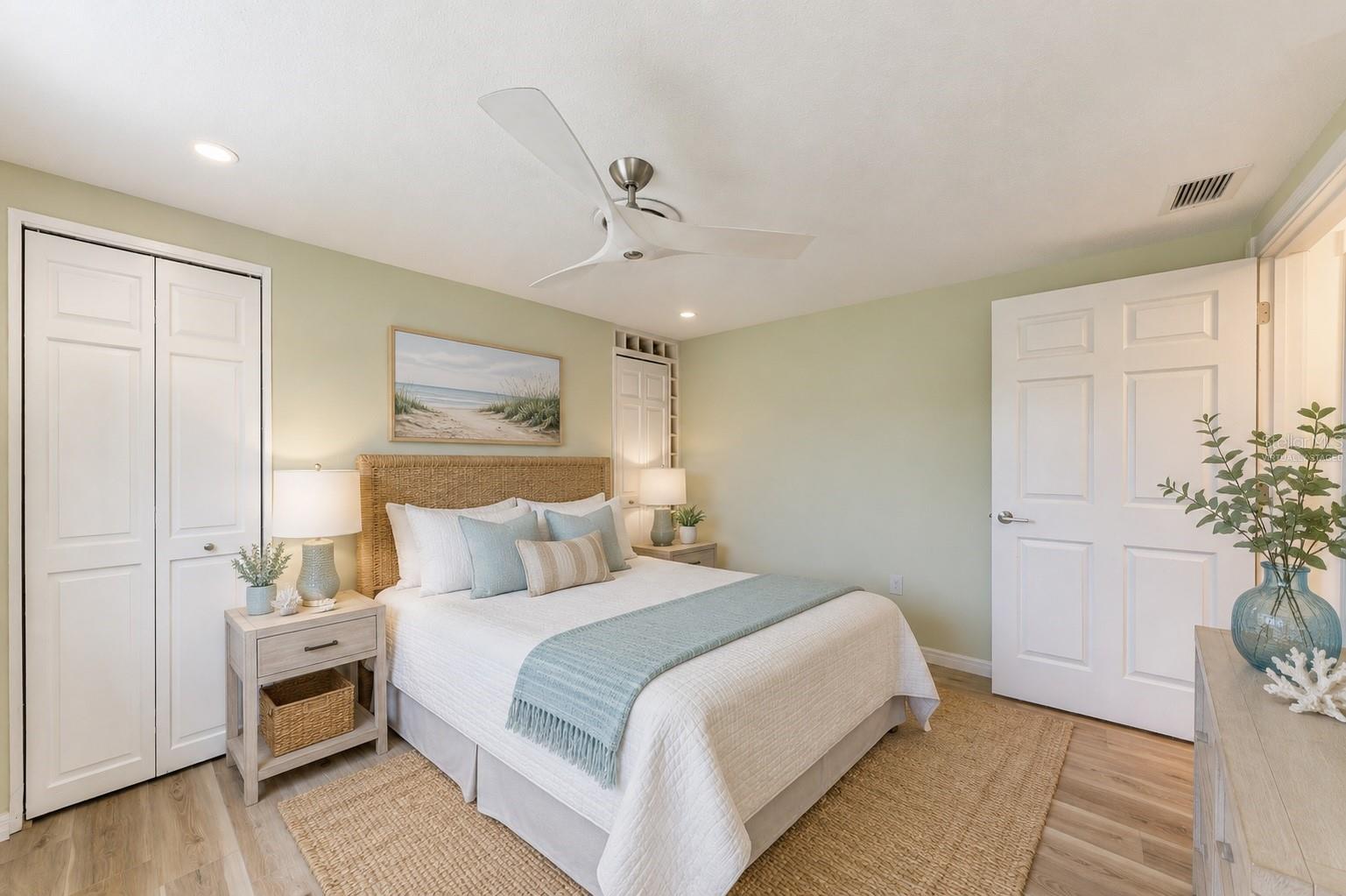 4400 ZENITH RD — photo 10
