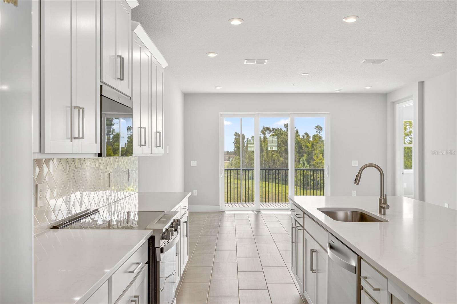 17420 MOONFLOWER DR #202 — photo 11