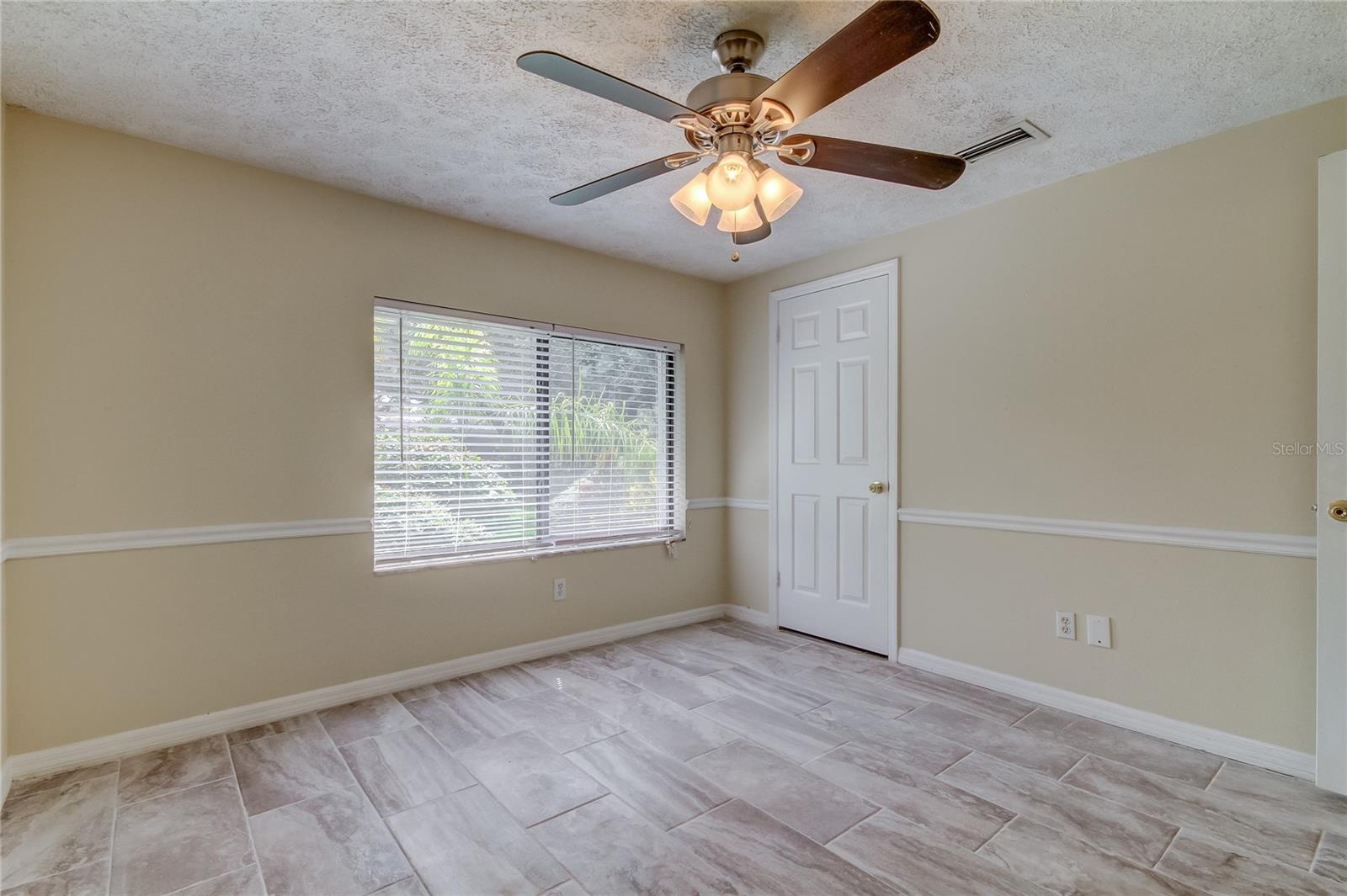 10406 RECLINATA LN — photo 26