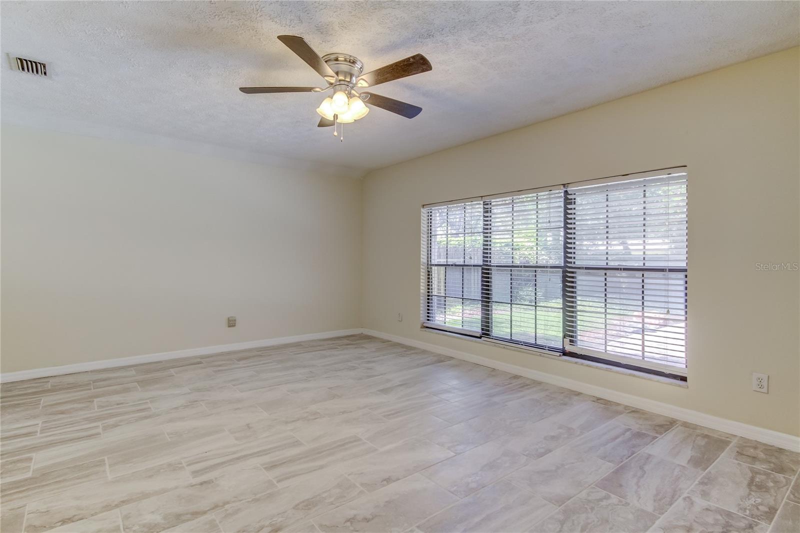 10406 RECLINATA LN — photo 41
