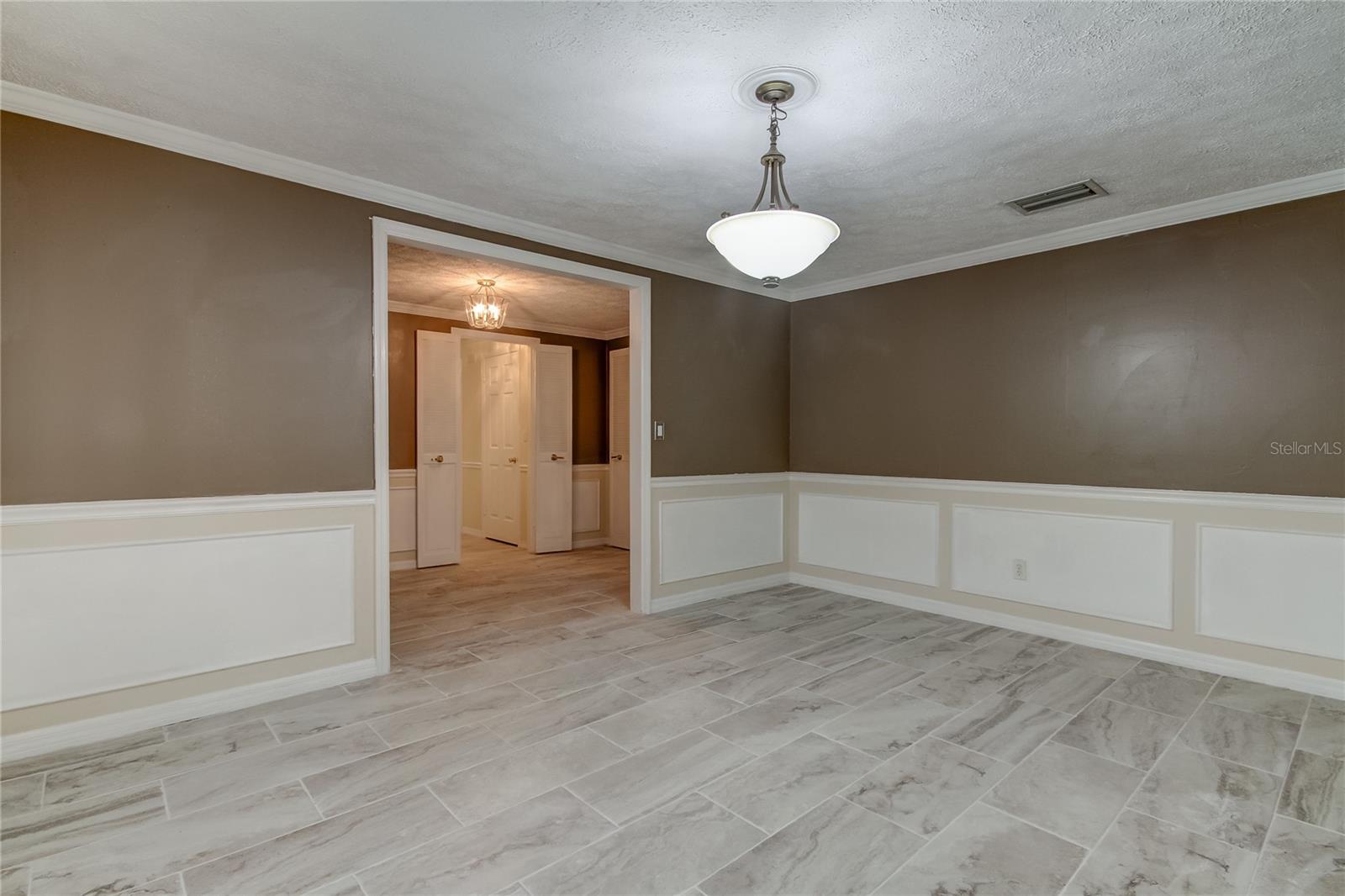 10406 RECLINATA LN — photo 21