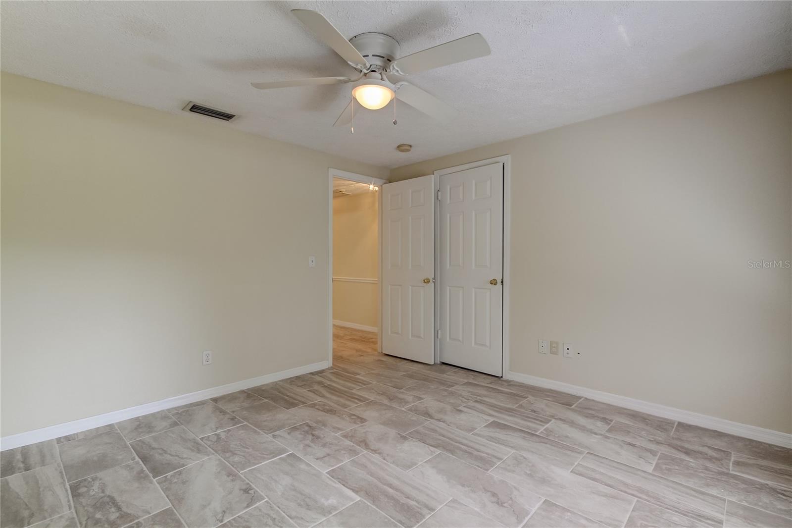 10406 RECLINATA LN — photo 31