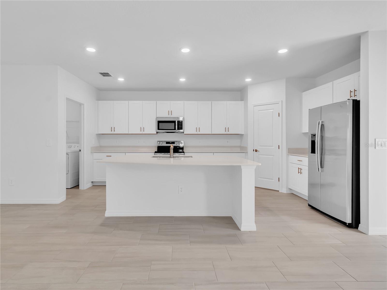 6115 BLUE PALOMA CT — photo 8