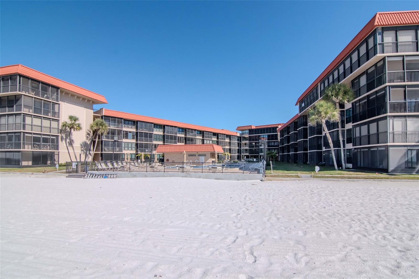 17580 GULF BLVD #403 — photo 32