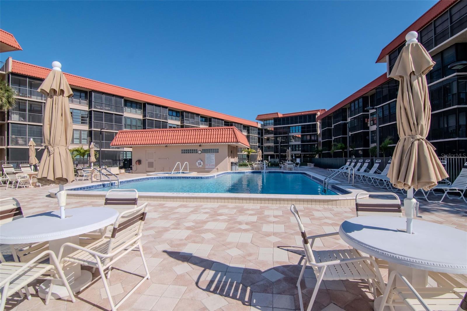 17580 GULF BLVD #403 — photo 31