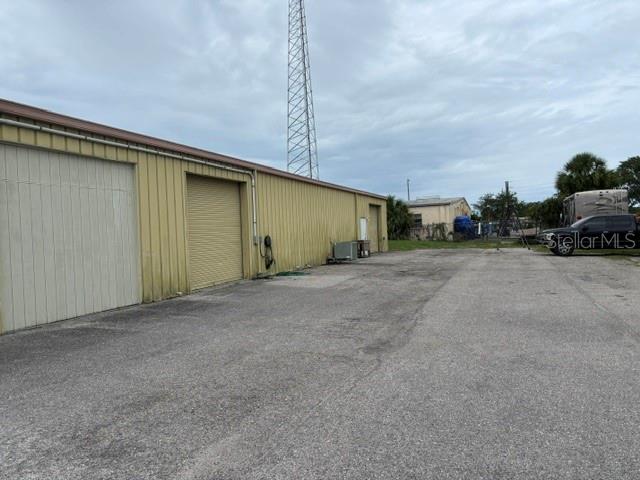 5654 SARAH AVE — photo 9