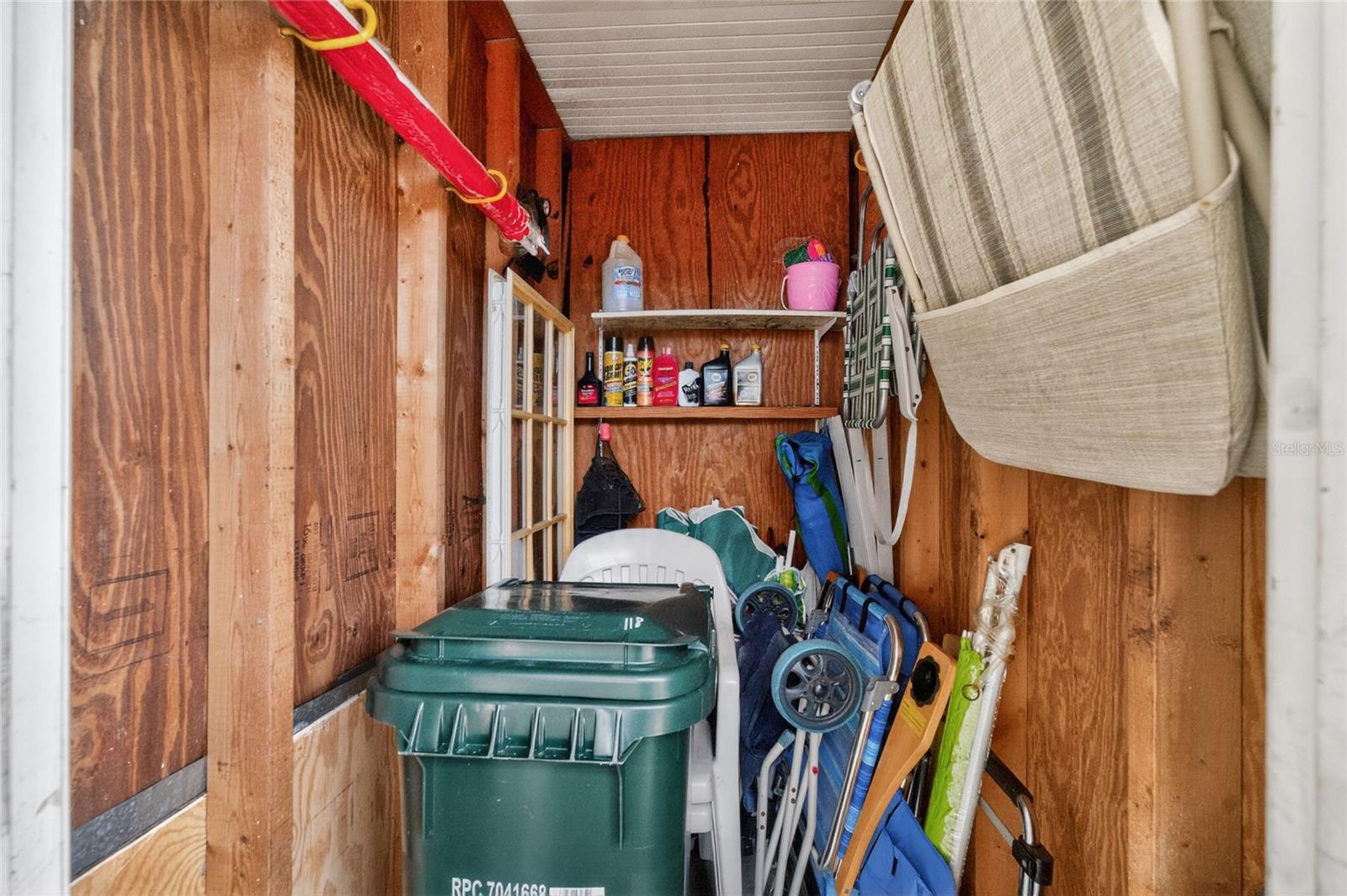118 PINE HOLLOW DR #118 — photo 37