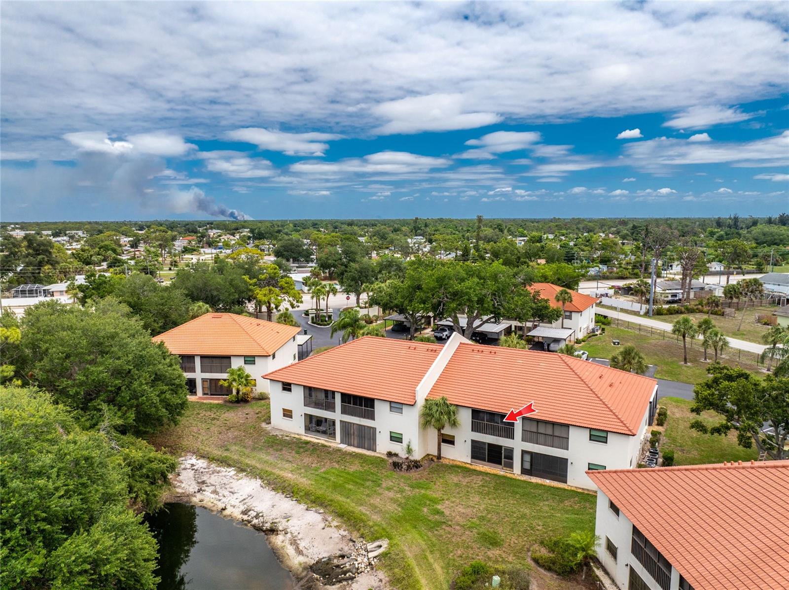 118 PINE HOLLOW DR #118 — photo 44