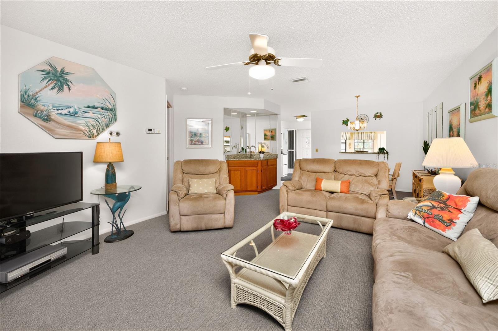 118 PINE HOLLOW DR #118 — photo 20