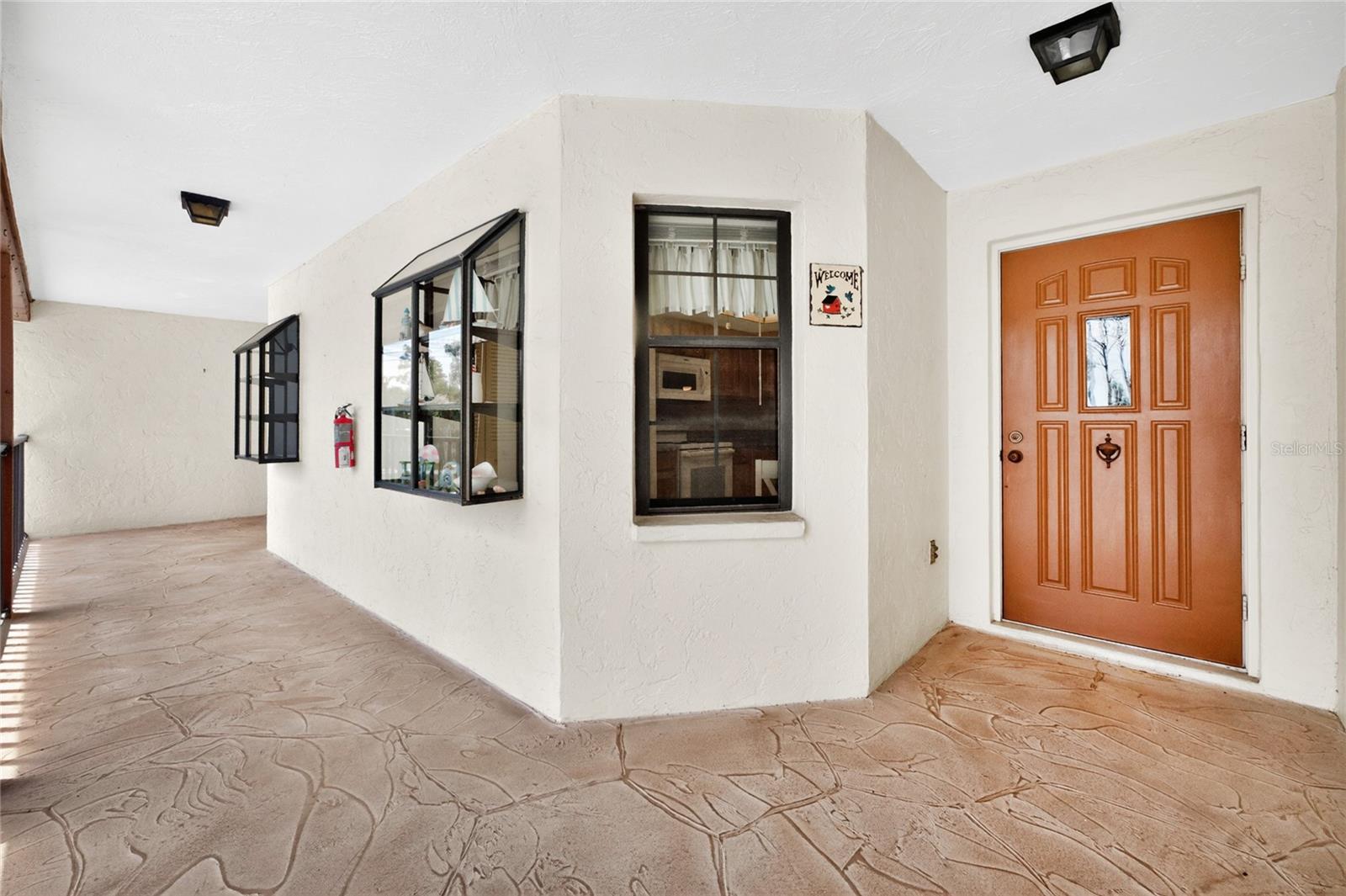 118 PINE HOLLOW DR #118 — photo 11