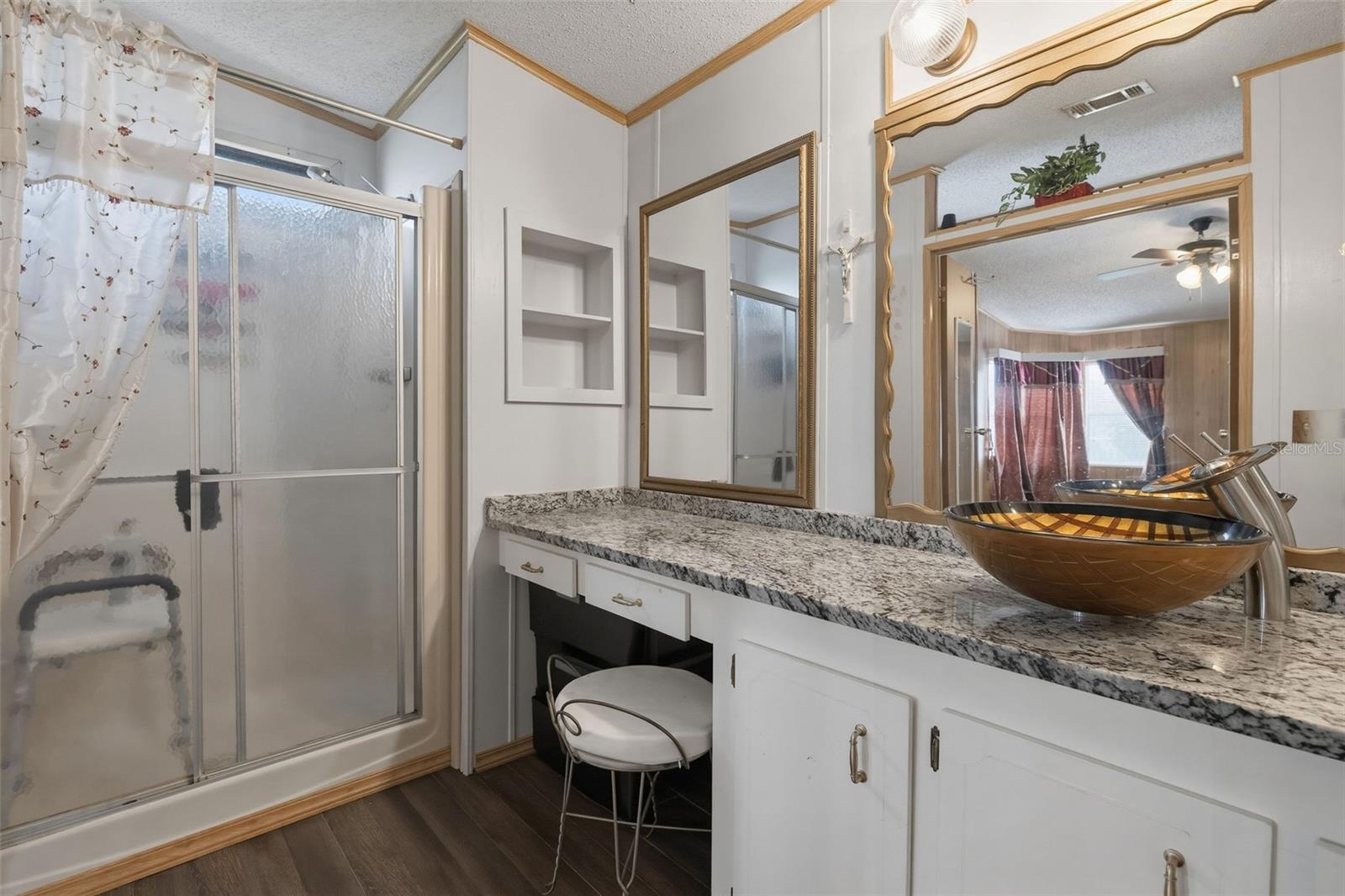 410 DOLPHIN DR S — photo 18