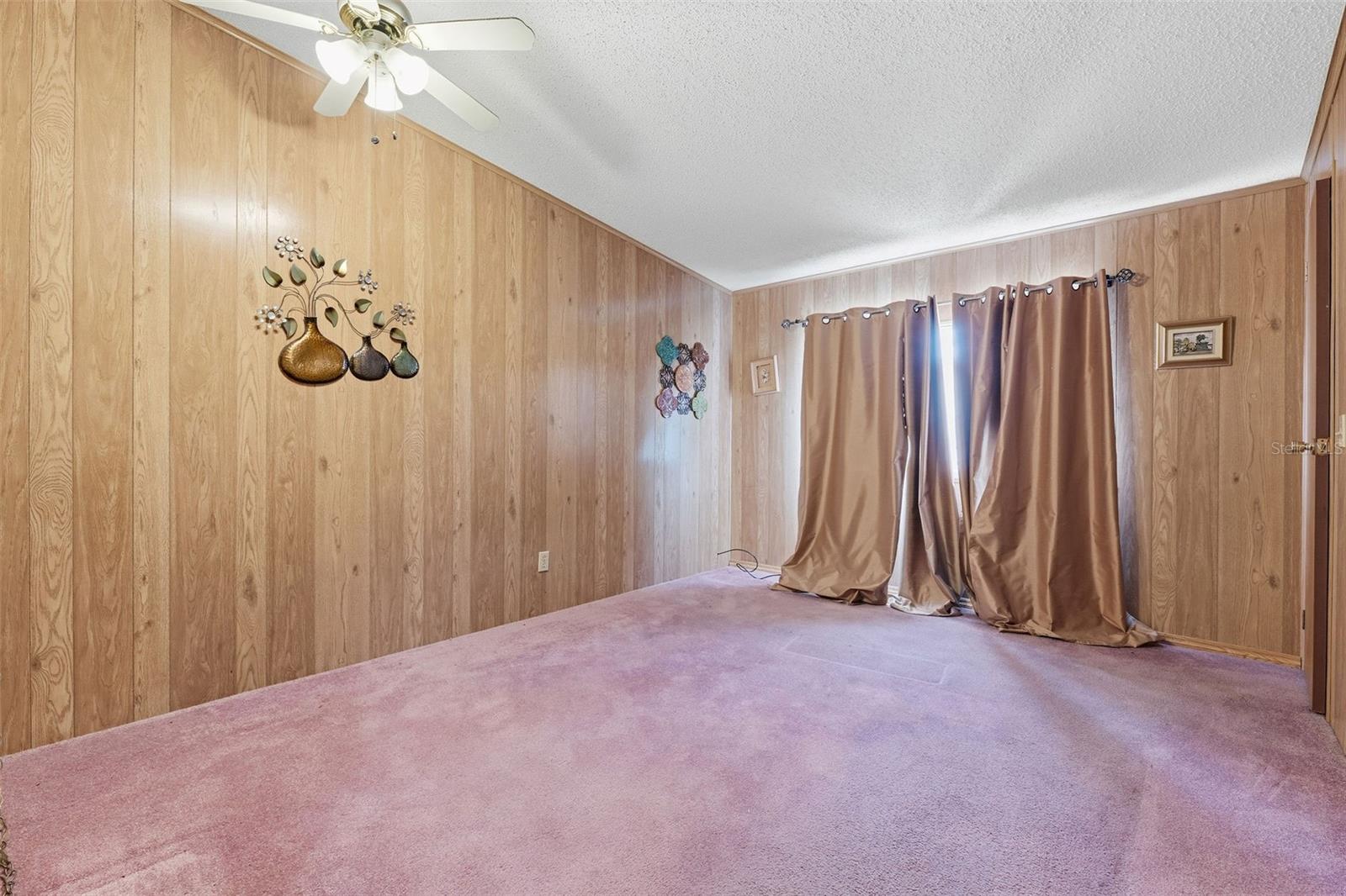 410 DOLPHIN DR S — photo 12