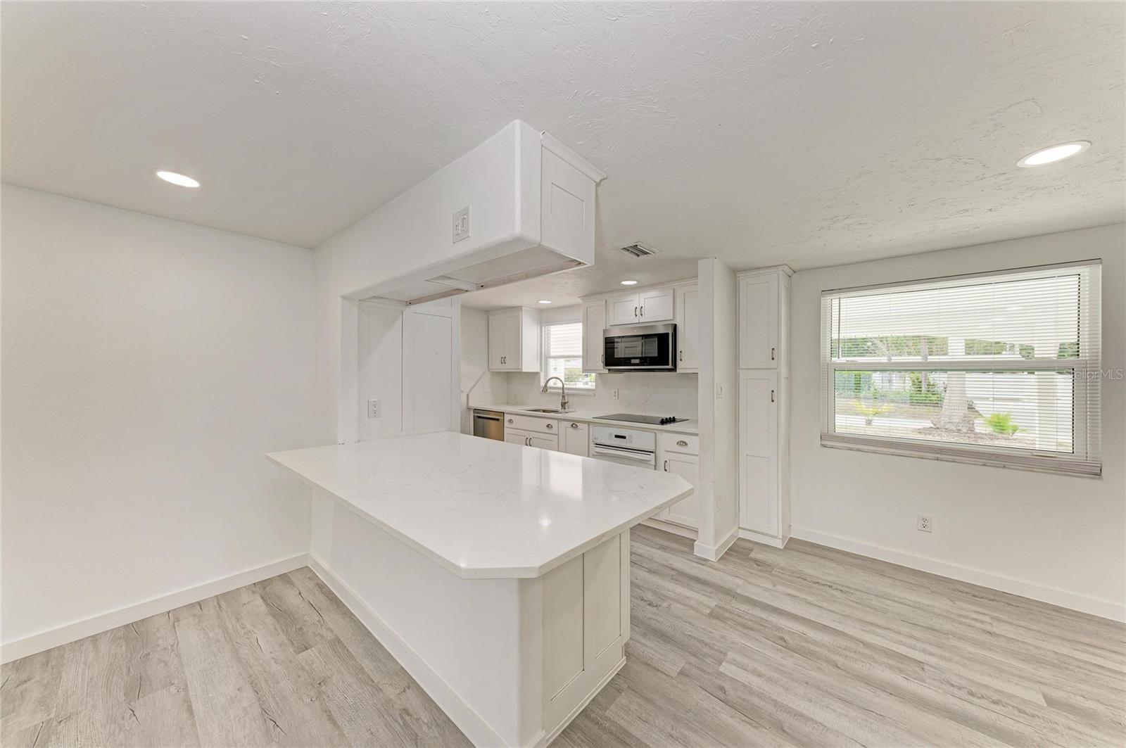 2714 DATURA ST — photo 14