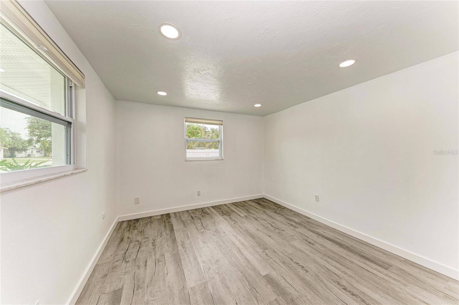 2714 DATURA ST — photo 28